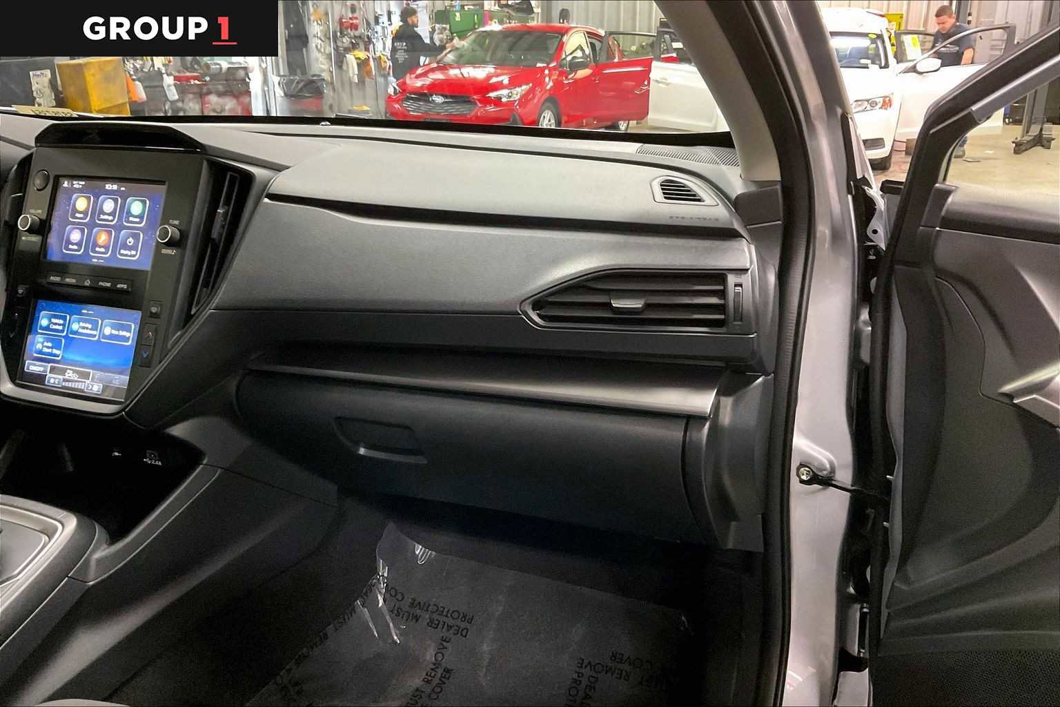 Used 2025 Subaru Impreza 2.0i AWD/4WD image 18