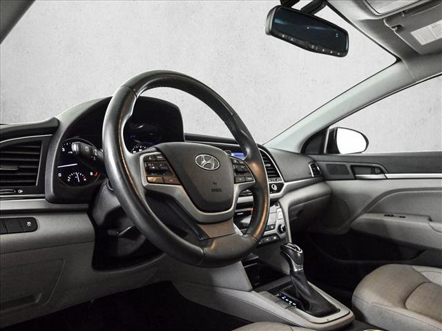 Used 2018 Hyundai Elantra Limited image 10