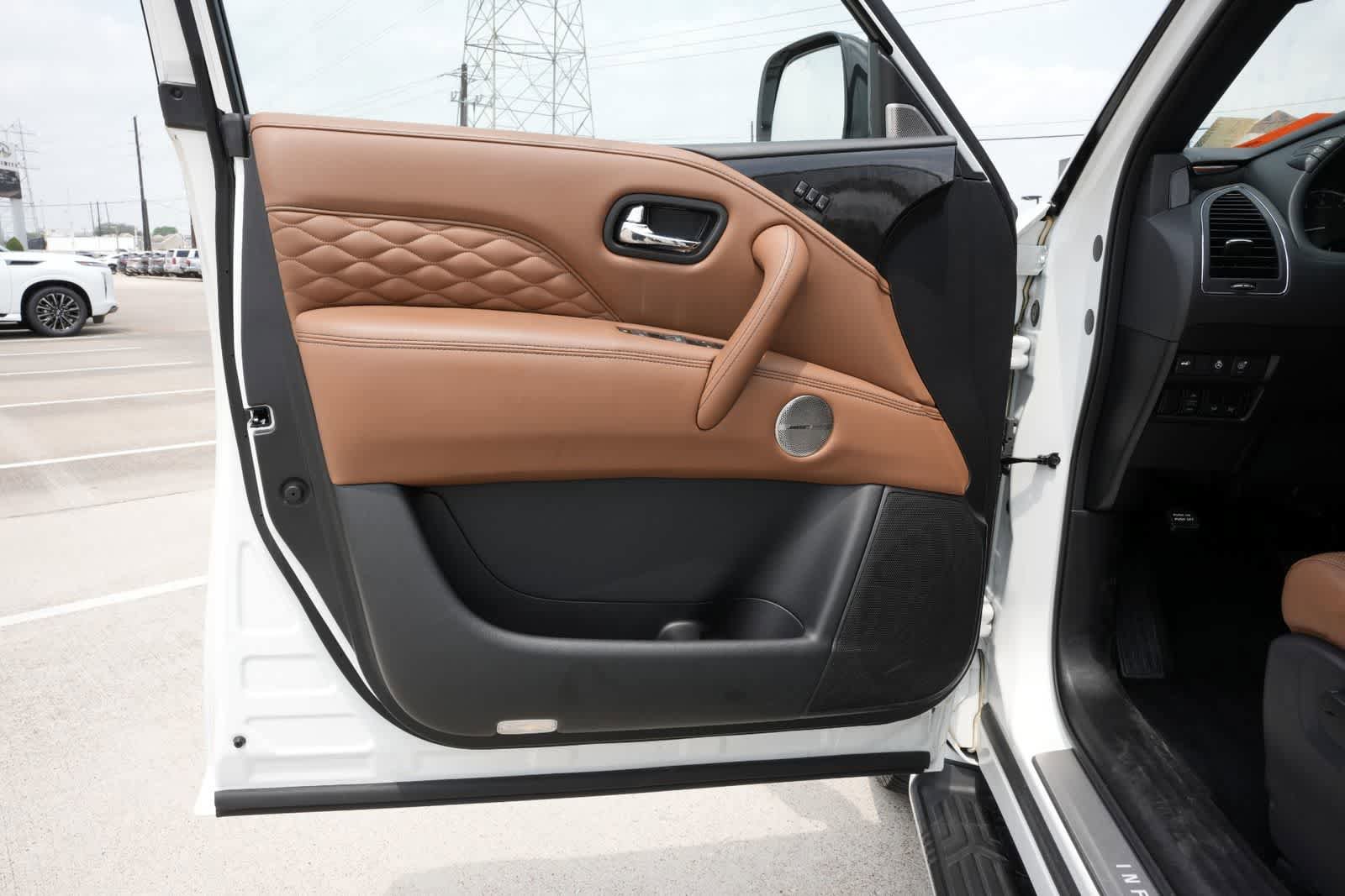 Certified 2024 INFINITI QX80 Sensory AWD/4WD image 18