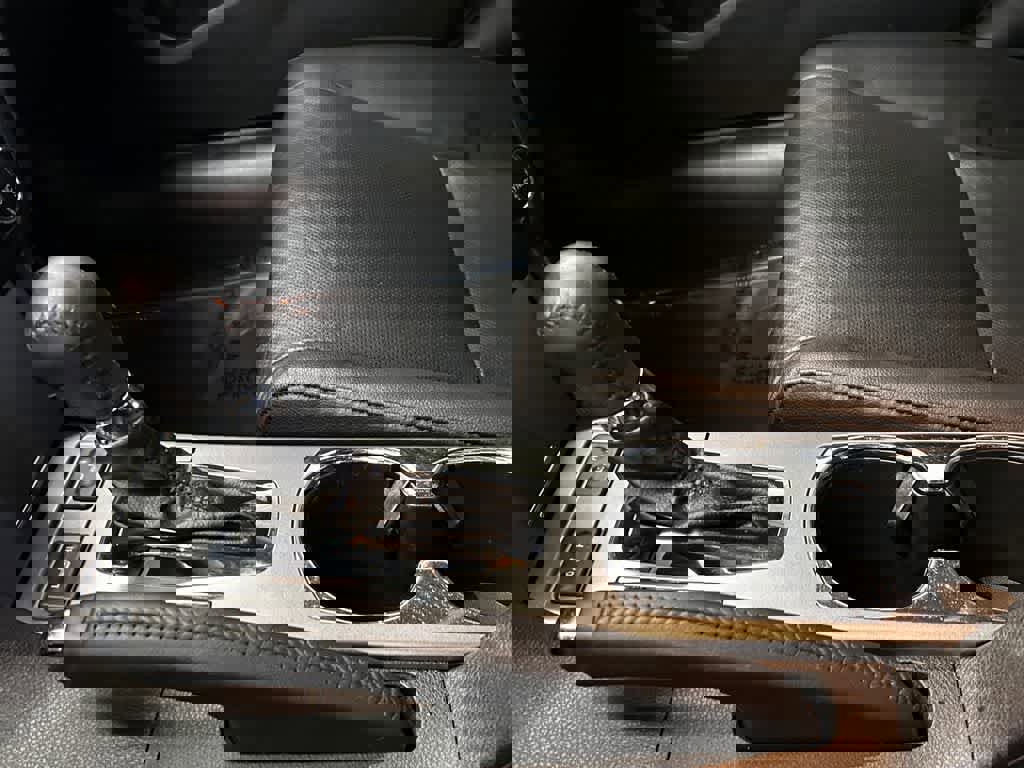 Used 2015 Acura ILX w/ Technology Package FWD image 19