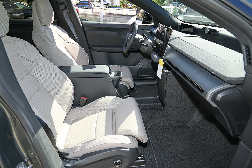 New 2027 Volvo EX60 Ultra AWD/4WD image 43