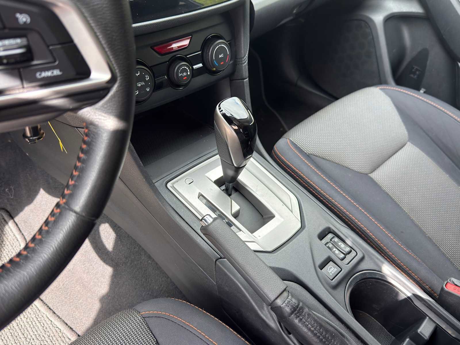 Used 2018 Subaru Crosstrek 2.0i Premium w/ Moonroof Package image 12