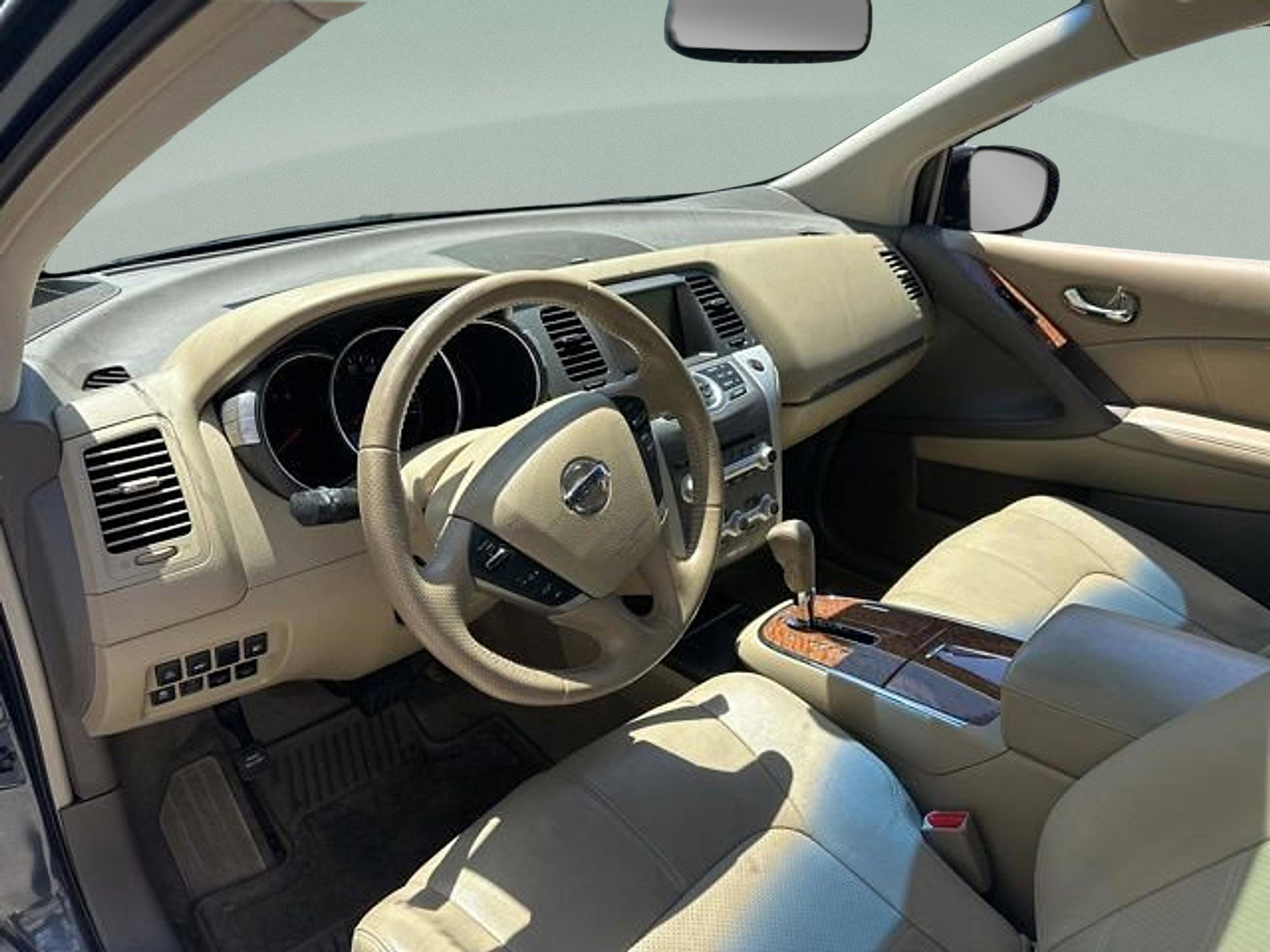 Used 2014 Nissan Murano LE AWD/4WD image 17