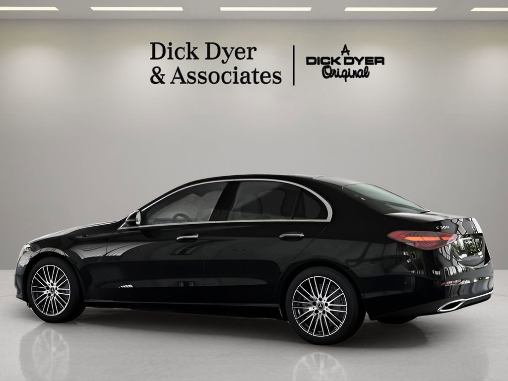 Used 2025 Mercedes-Benz C 300 Sedan image 26