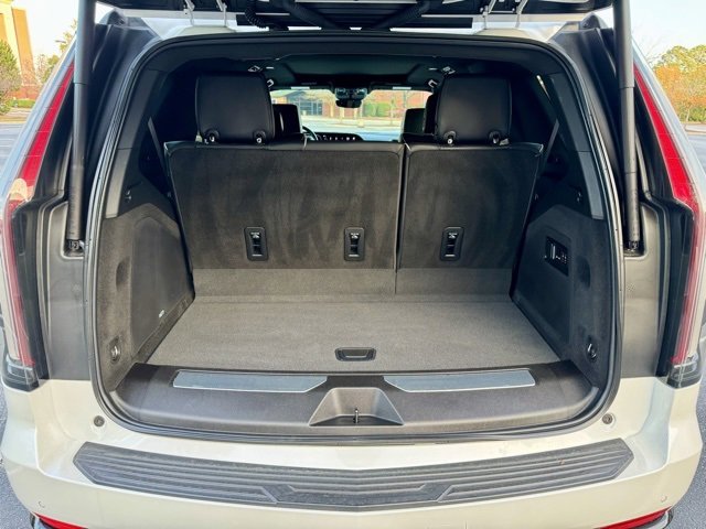 Certified 2023 Cadillac Escalade Sport w/ Touring Package image 17