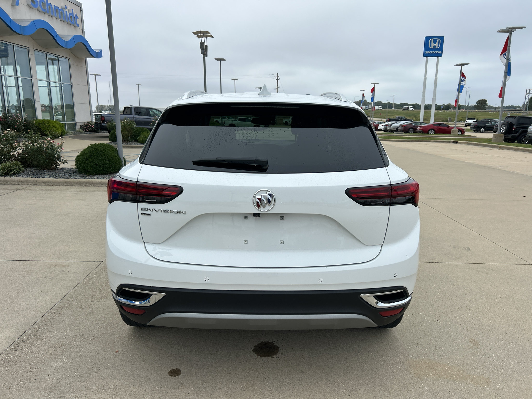 Used 2023 Buick Envision Essence AWD/4WD image 6