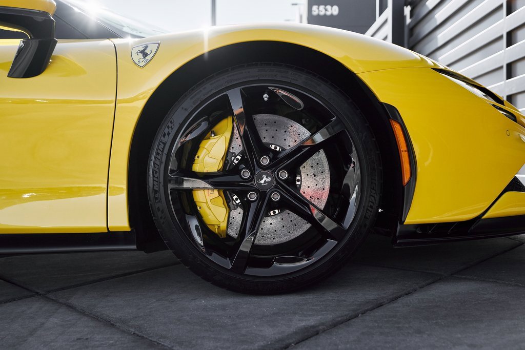 Used 2022 Ferrari SF90 Stradale image 28