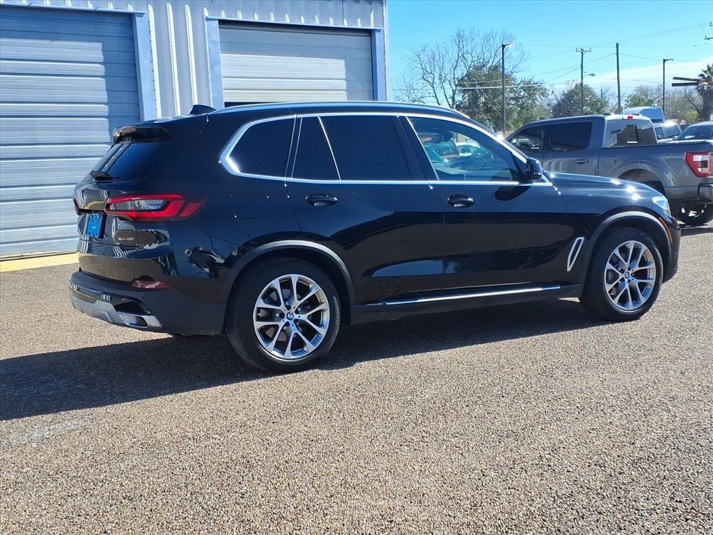 Used 2023 BMW X5 xDrive40i image 4