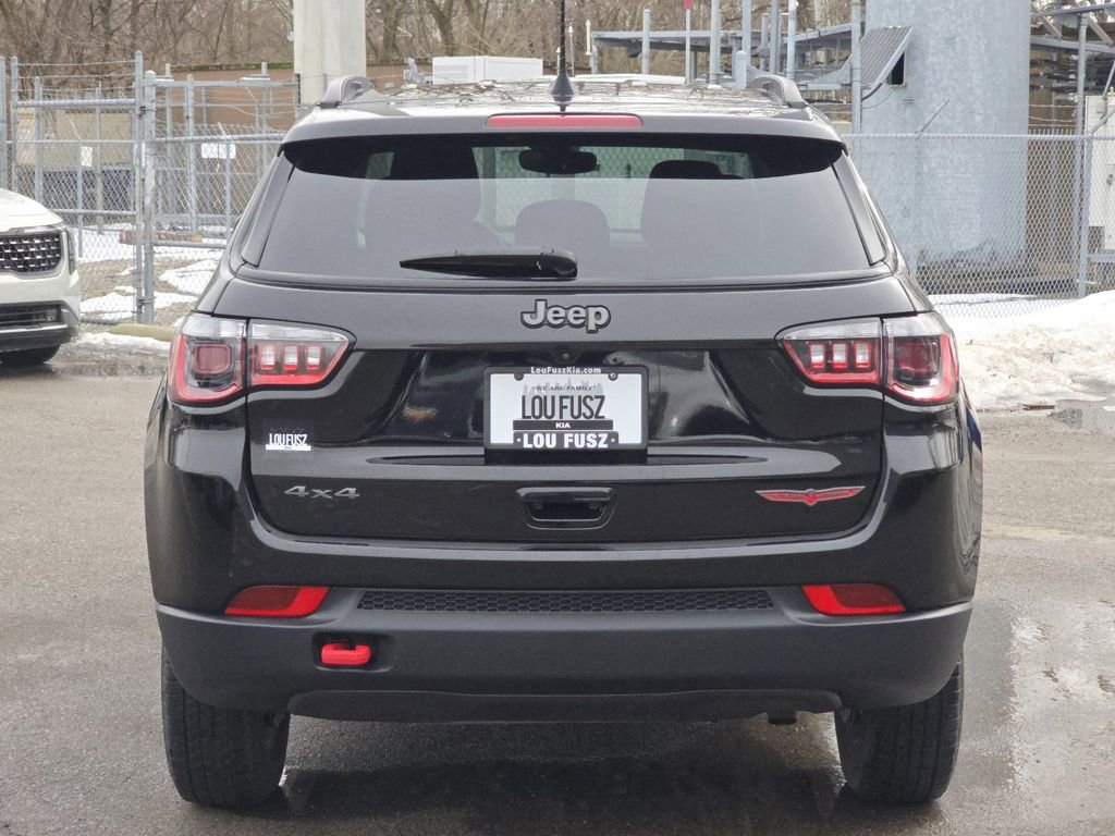 Used 2022 Jeep Compass Trailhawk image 13