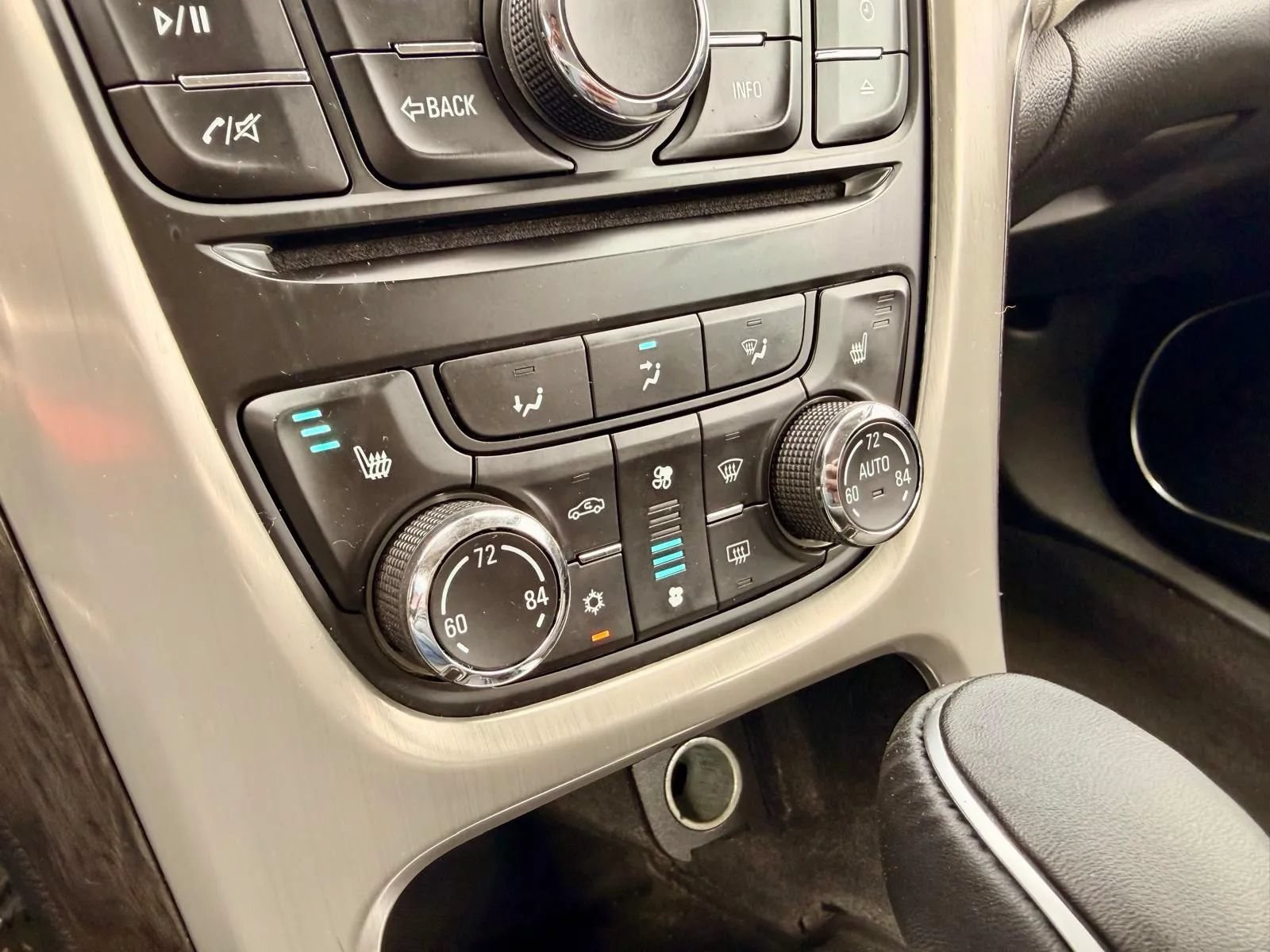 Used 2014 Buick Verano Convenience image 11