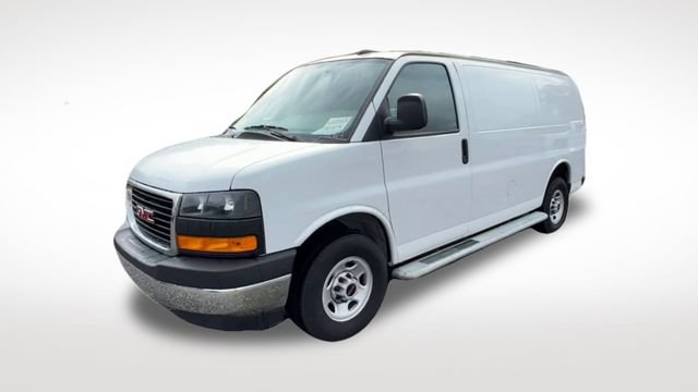 Used 2021 GMC Savana 2500 w/ Driver Convenience Package RWD image 4