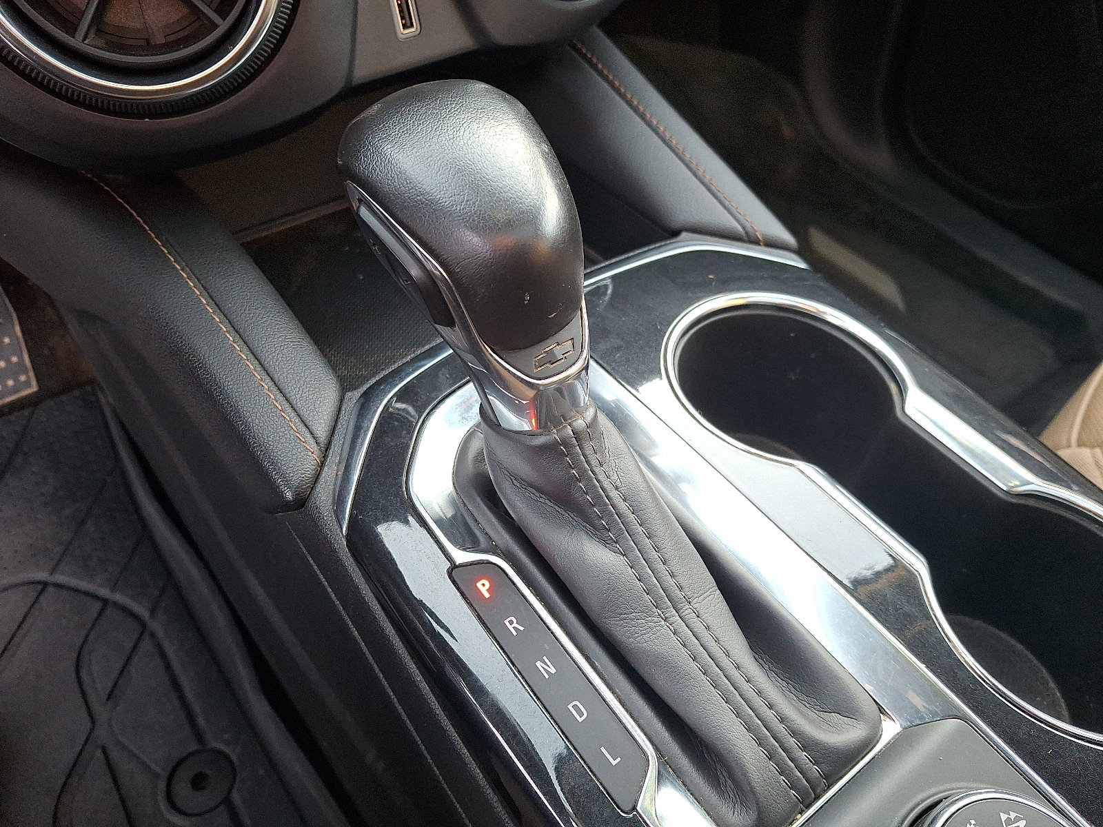 Used 2022 Chevrolet Blazer Premier image 14