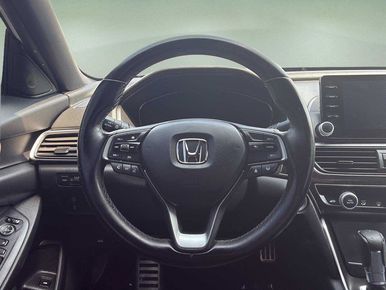 Used 2022 Honda Accord Sport image 11