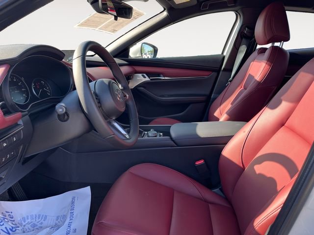 Used 2026 MAZDA MAZDA3 2.5 S Hatchback w/ Premium Pkg FWD image 9