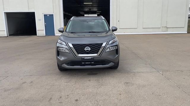 Used 2023 Nissan Rogue SV w/ SV Premium B Package AWD/4WD image 3