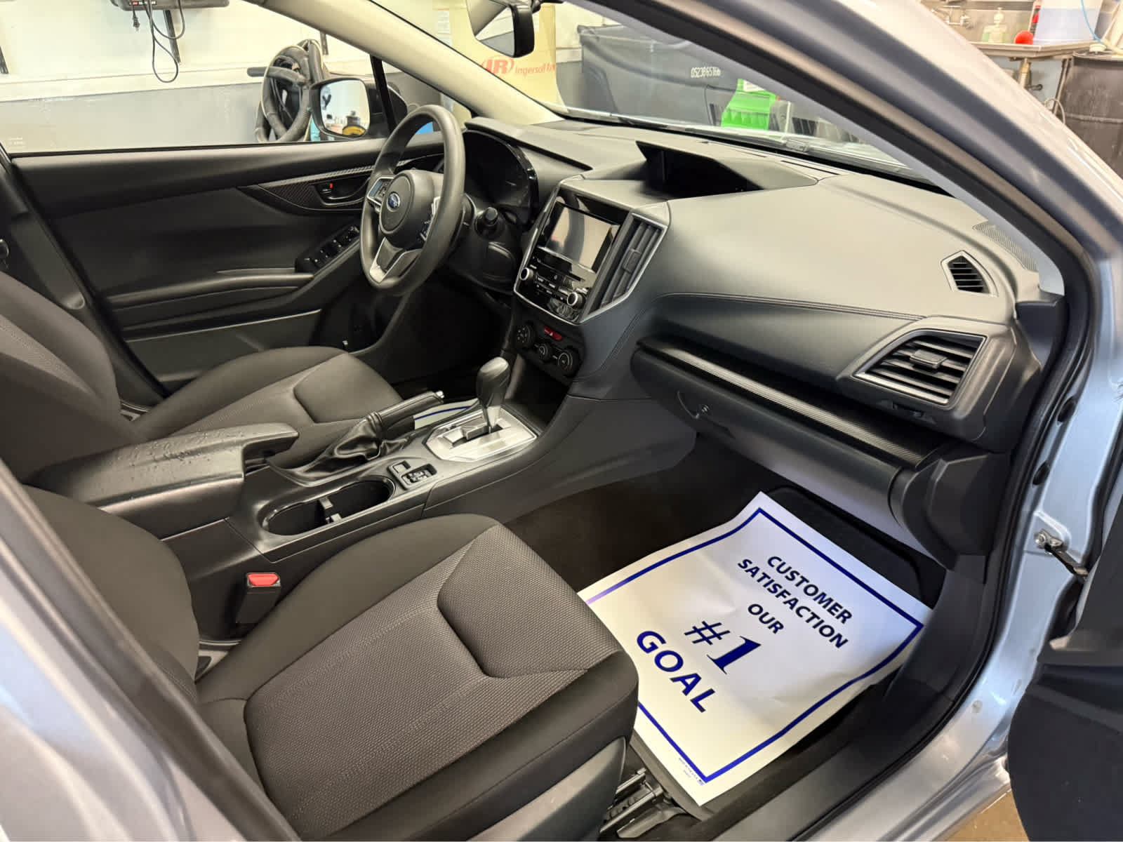 Used 2022 Subaru Impreza 2.0i Premium AWD/4WD image 29