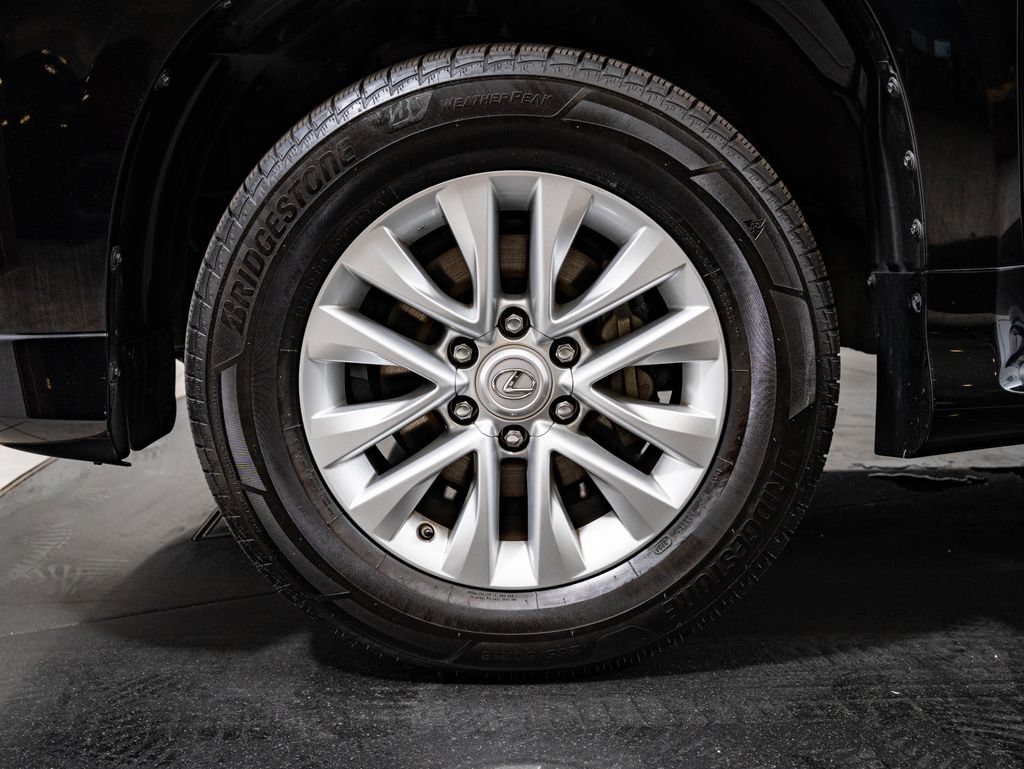 Used 2021 Lexus GX 460 Premium w/ Premium Package AWD/4WD image 13