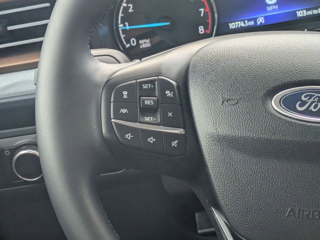 Used 2024 Ford Maverick Lariat image 13