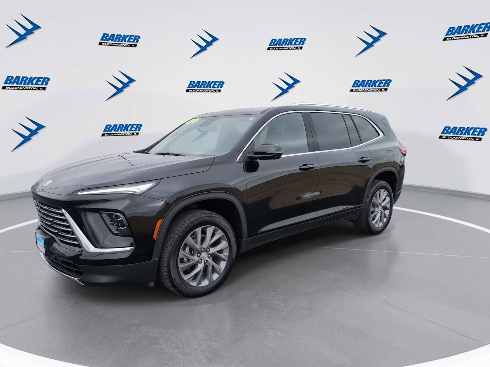 Used 2025 Buick Enclave Preferred image 4