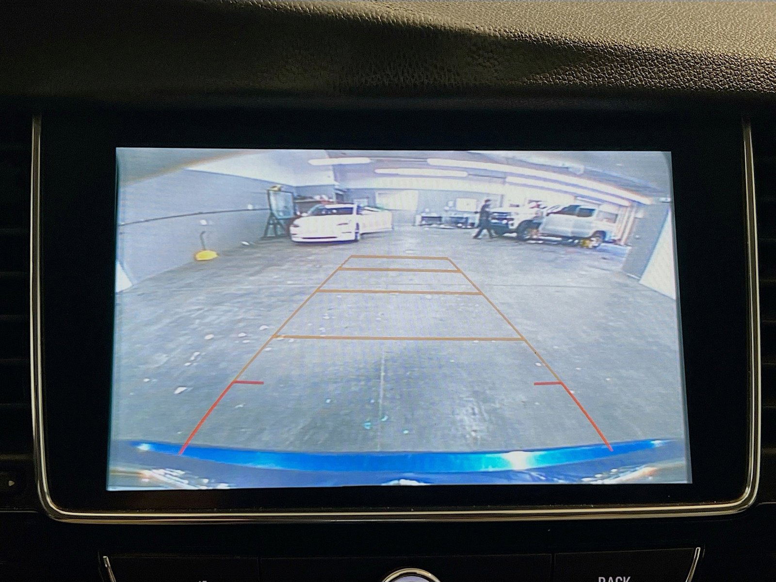 Used 2019 Buick Encore Essence w/ Safety Package II FWD image 9