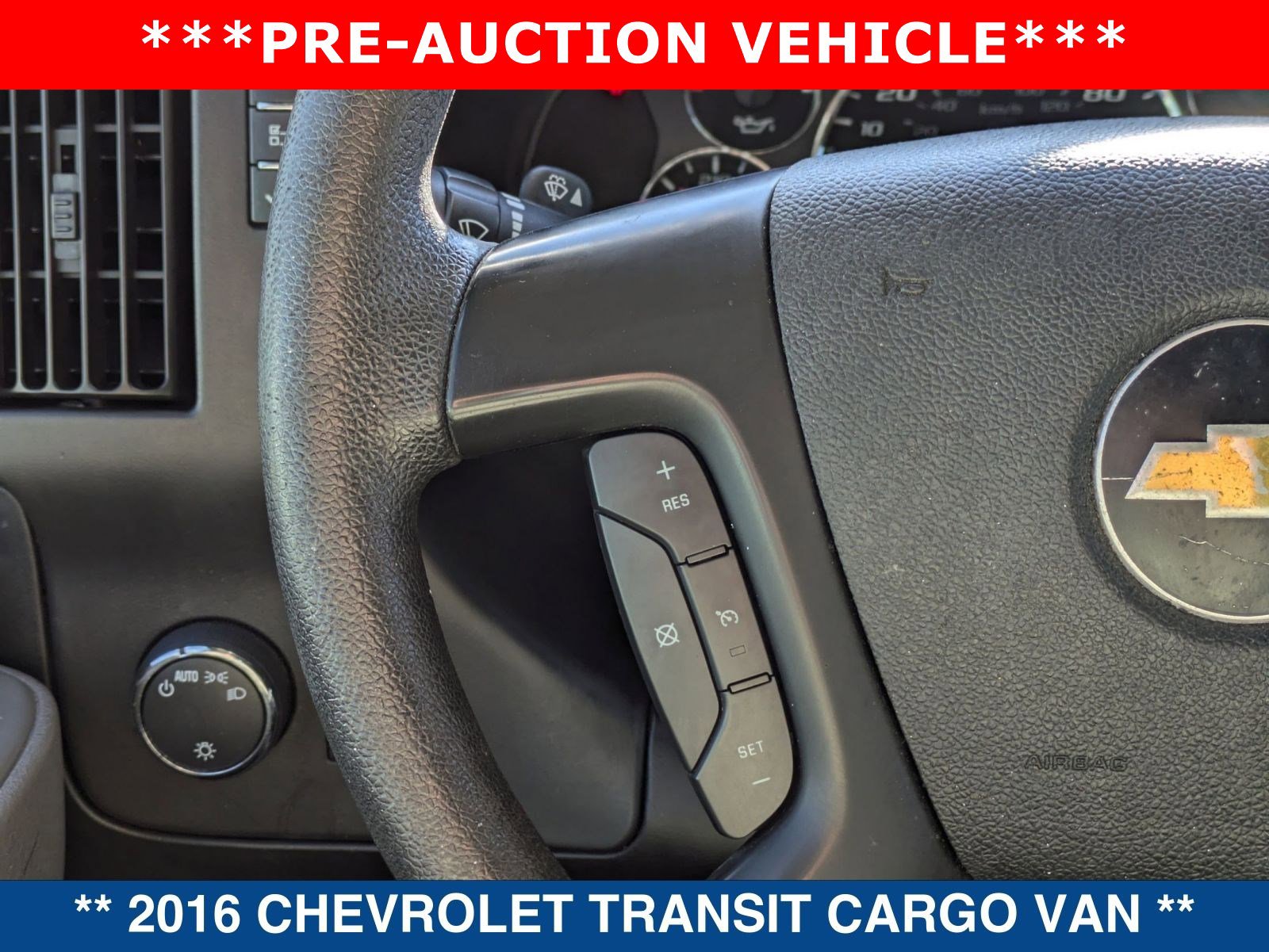 Used 2016 Chevrolet Express 2500 image 22