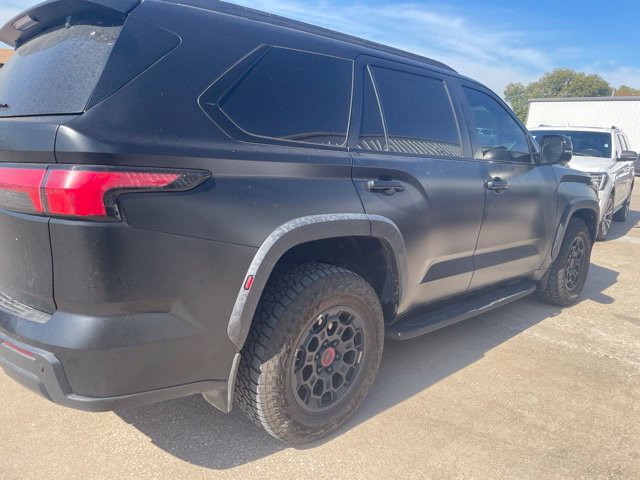 Used 2024 Toyota Sequoia TRD Pro AWD/4WD image 5