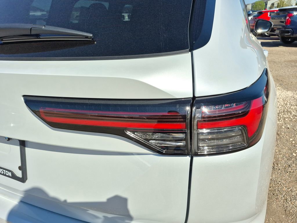 New 2026 Mitsubishi Outlander ES FWD image 11
