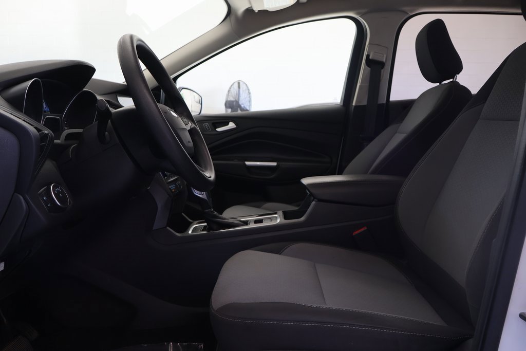 Used 2019 Ford Escape SE image 14