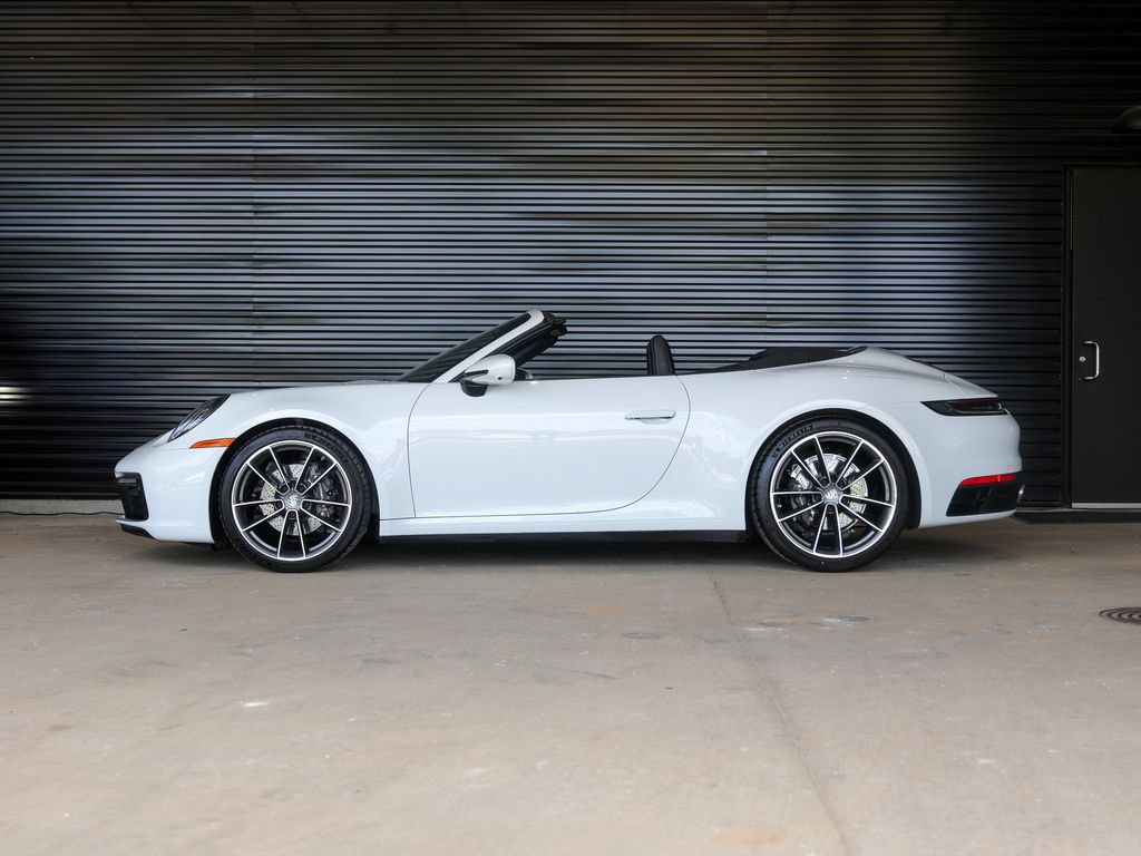 Certified 2023 Porsche 911 Carrera RWD image 2