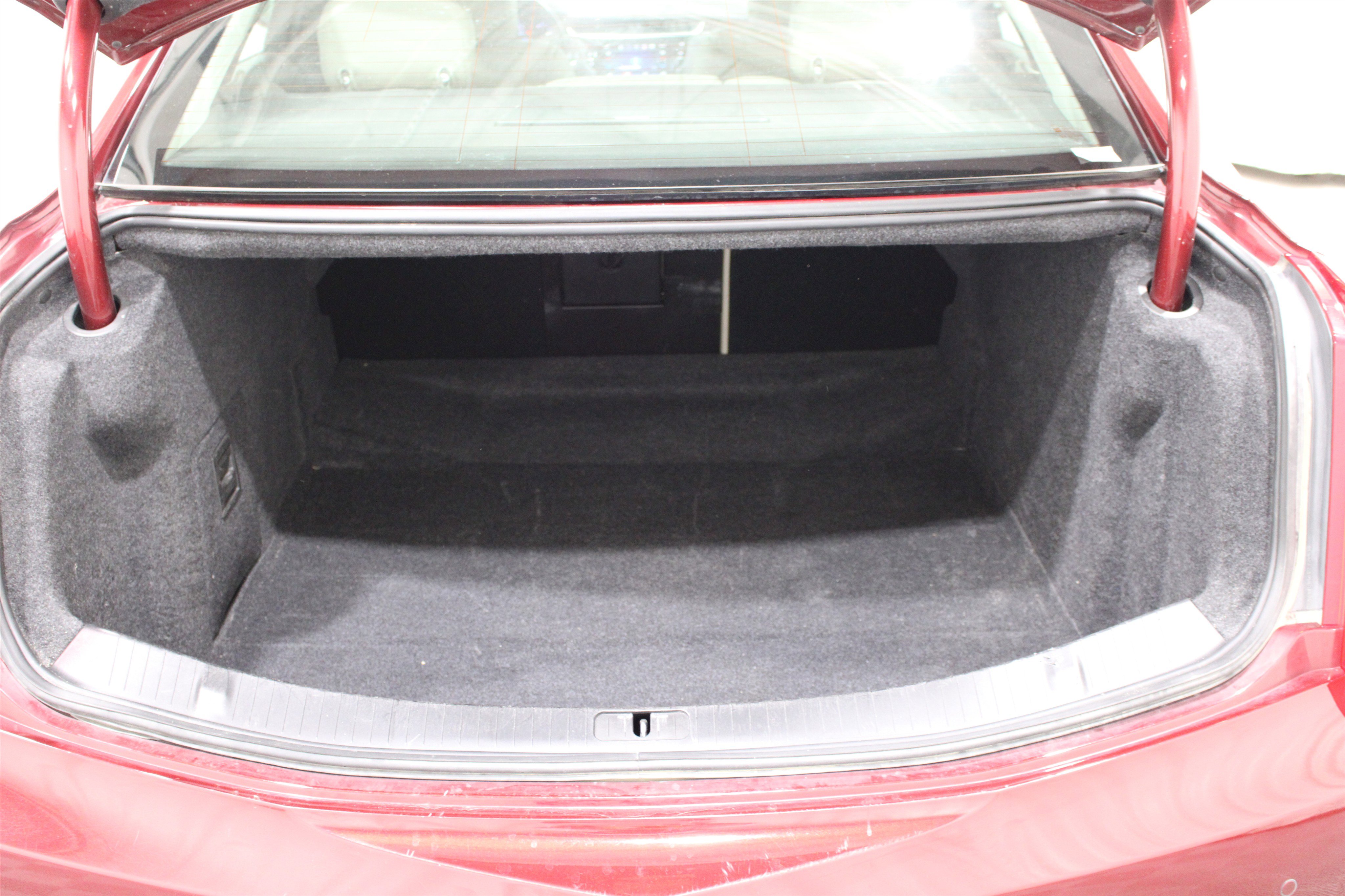 Used 2016 Cadillac XTS Luxury w/ Driver Awareness Package image 28