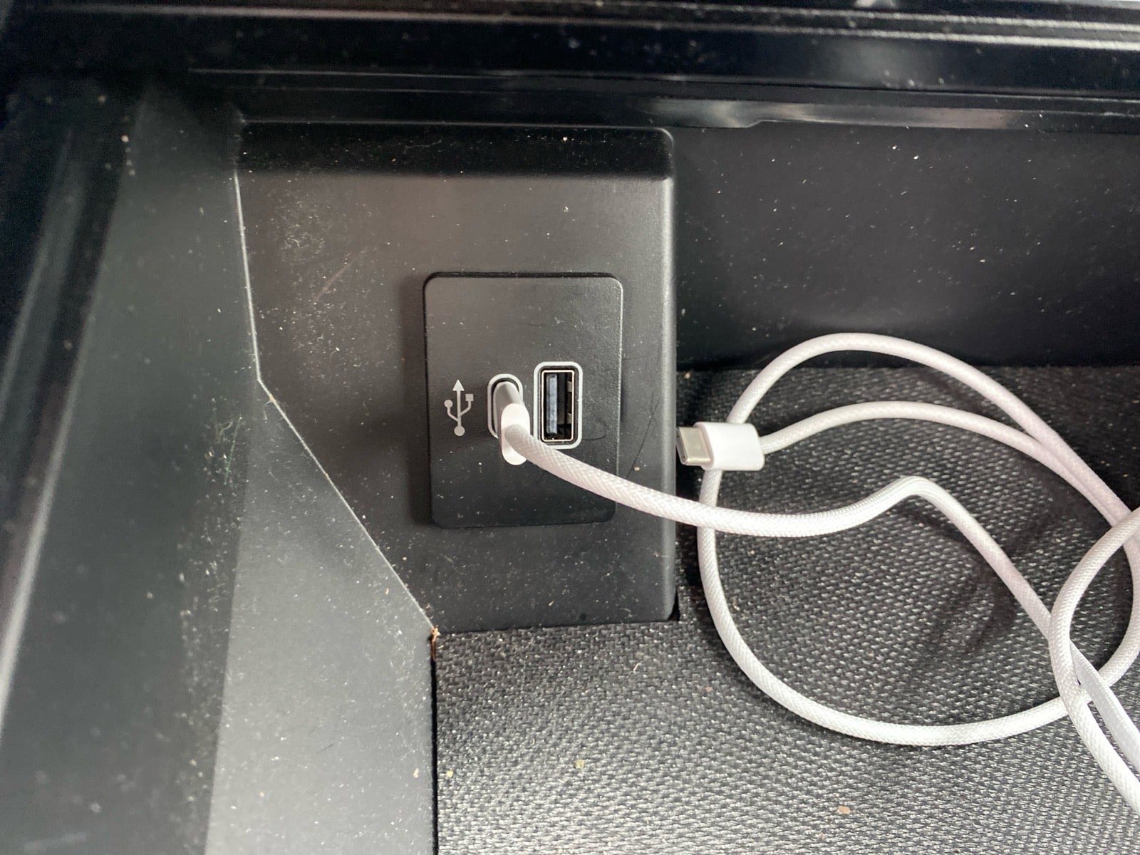 Used 2025 Ford F150 Lariat AWD/4WD image 15