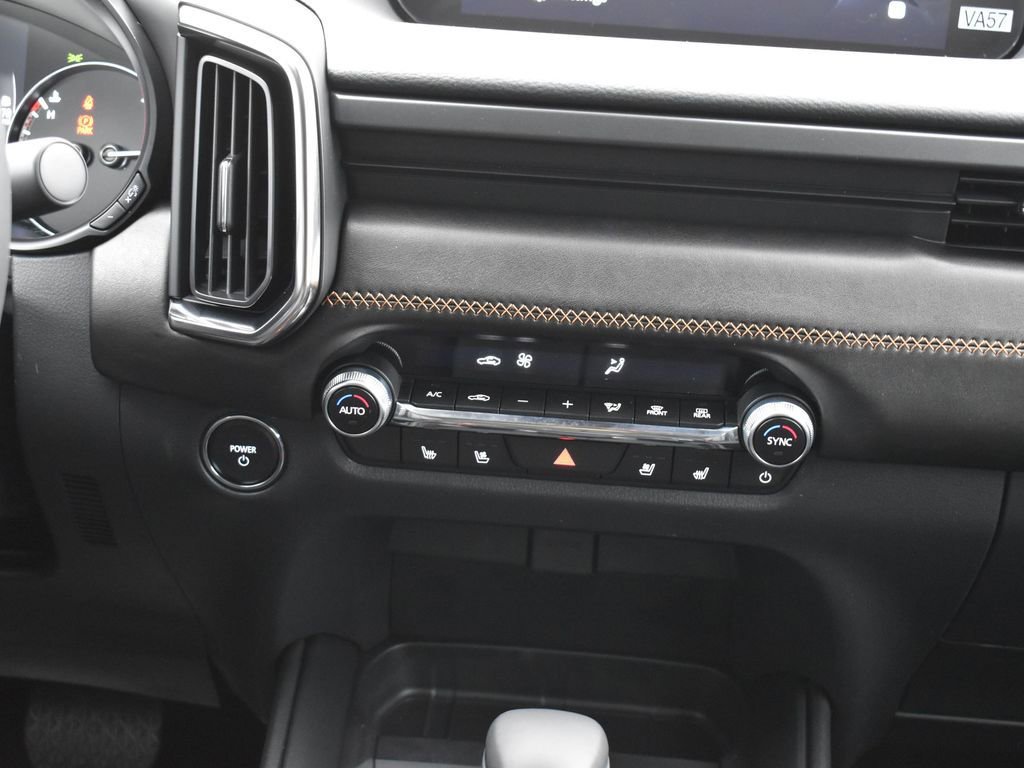 Certified 2025 MAZDA CX-50 2.5 Hybrid w/ Premium Plus Pkg image 20