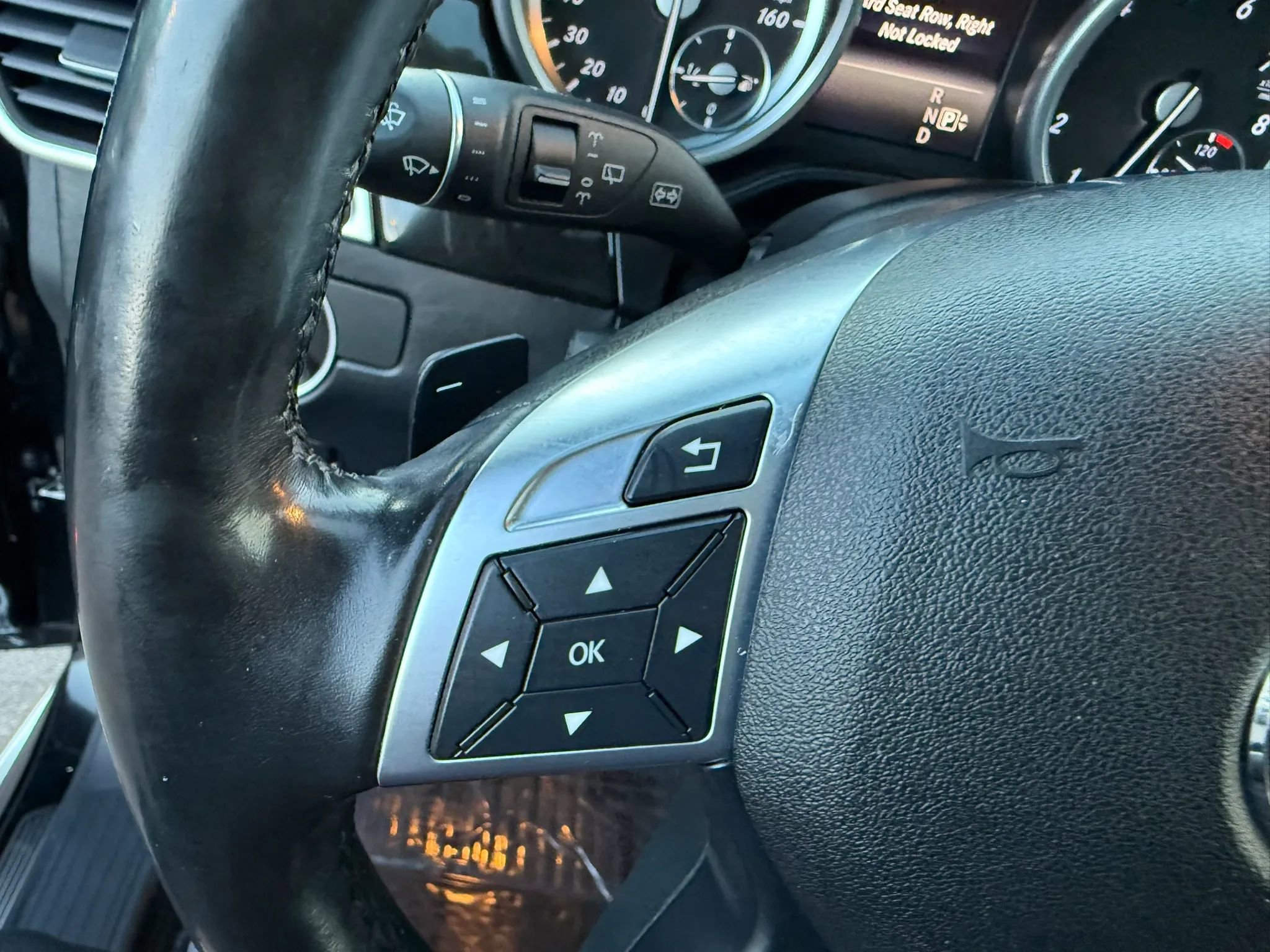 Used 2015 Mercedes-Benz GL 550 4MATIC image 50