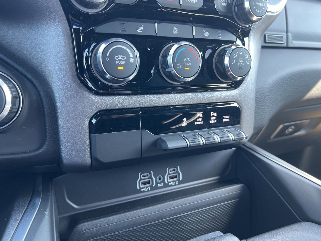 New 2026 RAM 1500 Big Horn w/ Night Edition AWD/4WD image 25