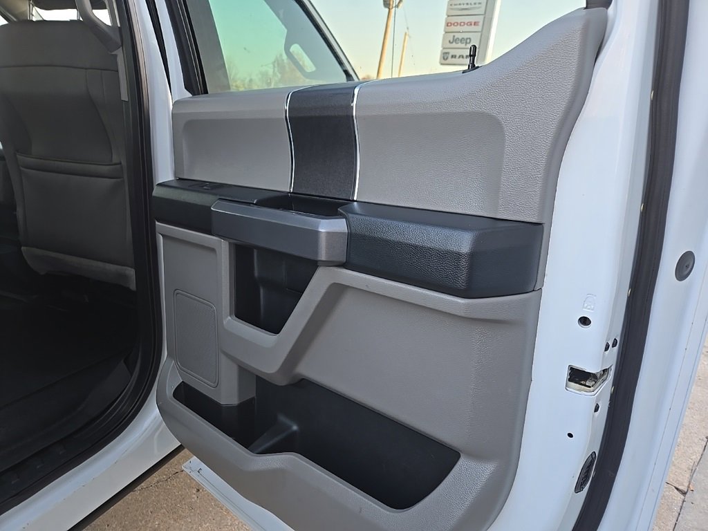 Used 2015 Ford F150 XLT image 76