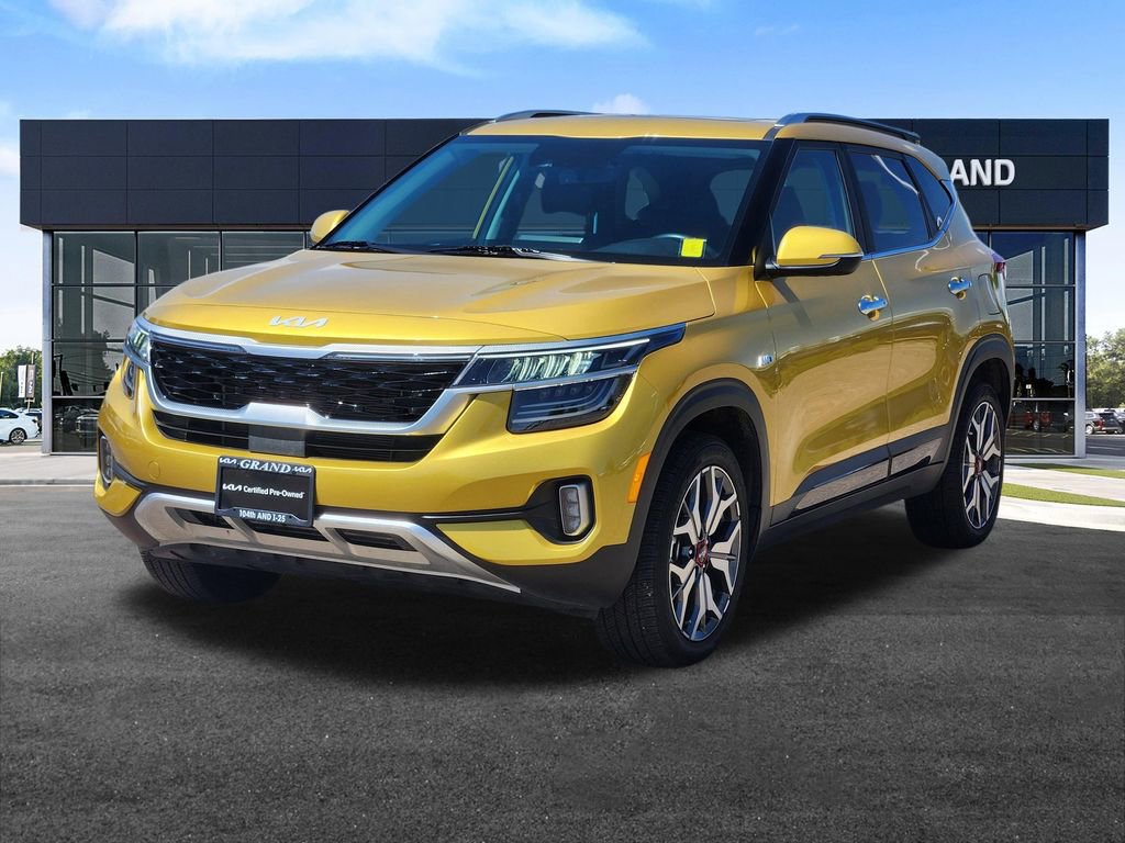 Certified 2022 Kia Seltos SX w/ Sunroof Package AWD/4WD image 5