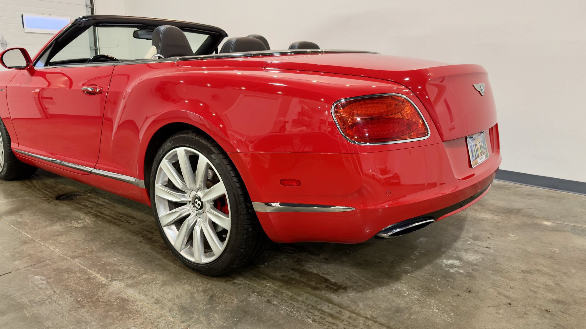 Used 2015 Bentley Continental GT AWD/4WD image 27
