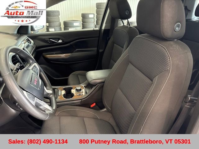 Used 2023 GMC Acadia SLE w/ Driver Convenience Package AWD/4WD image 11