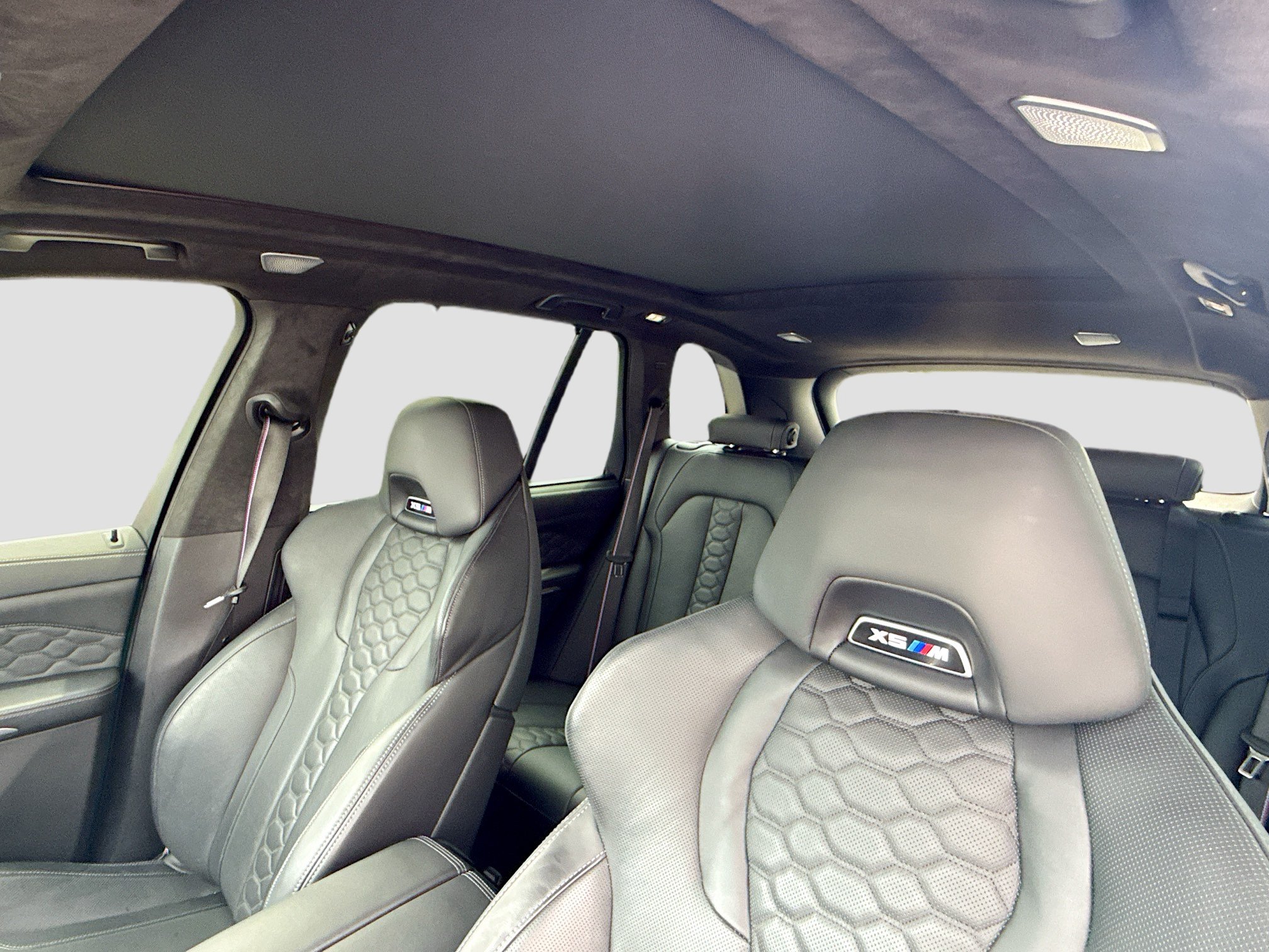 Used 2024 BMW X5 M Competition w/ Executive Package AWD/4WD image 28
