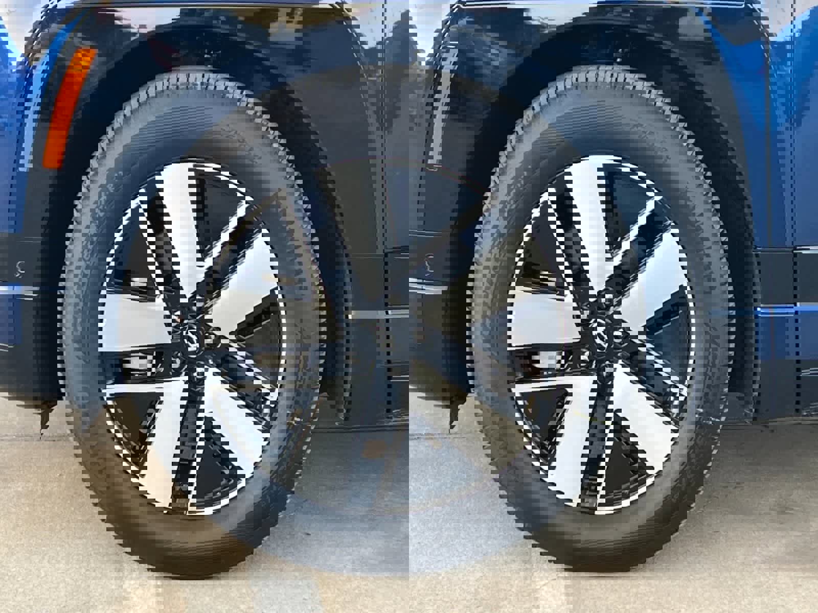 New 2026 Hyundai Ioniq 9 SEL image 27