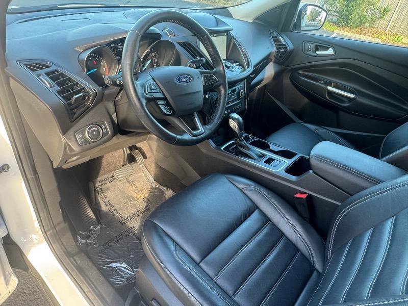 Used 2019 Ford Escape Titanium FWD image 12