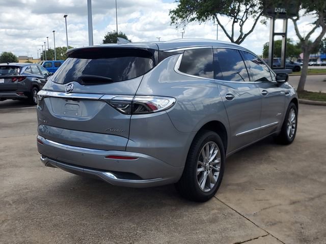 Used 2023 Buick Enclave Avenir FWD image 4
