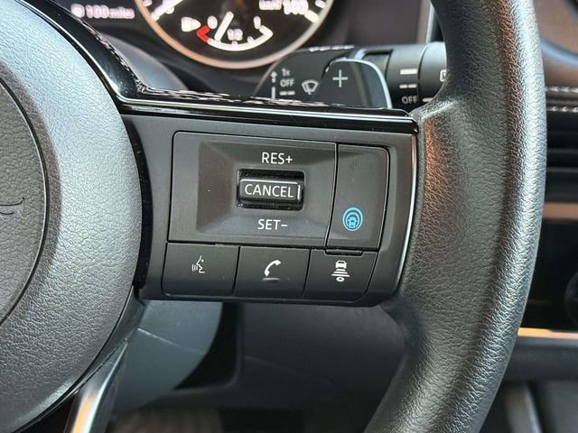 Used 2023 Nissan Rogue SV AWD/4WD image 18