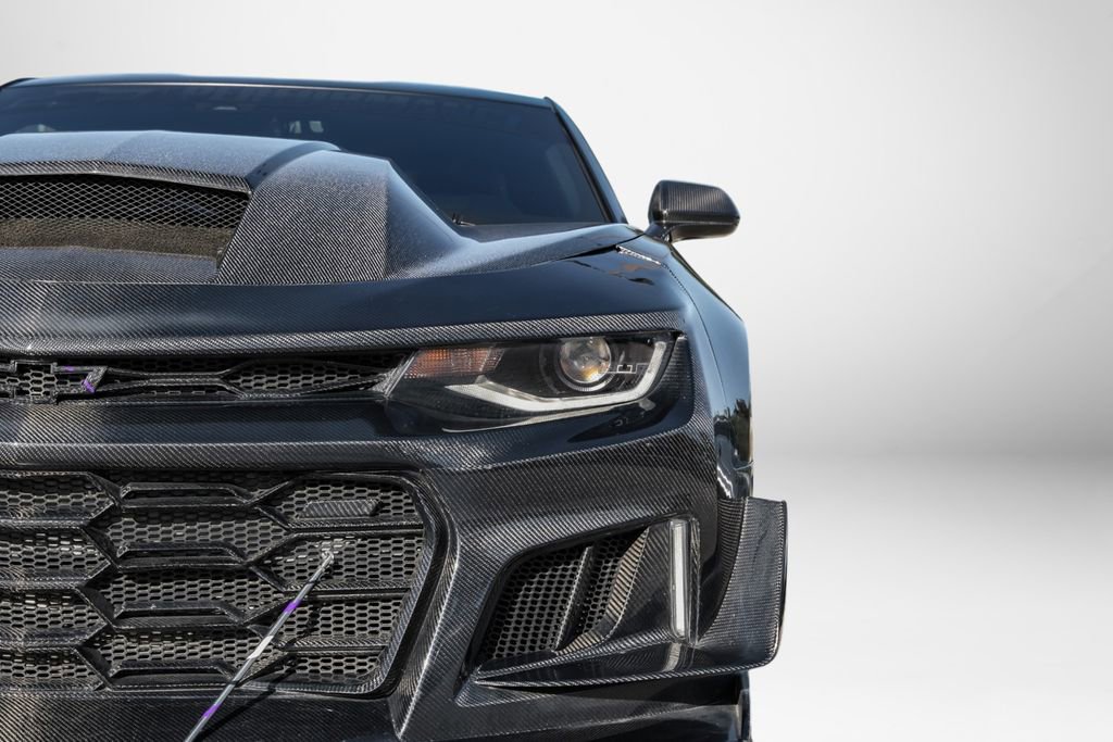 Used 2019 Chevrolet Camaro ZL1 RWD image 47