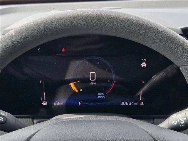 Used 2025 Chevrolet TrailBlazer LT FWD image 11