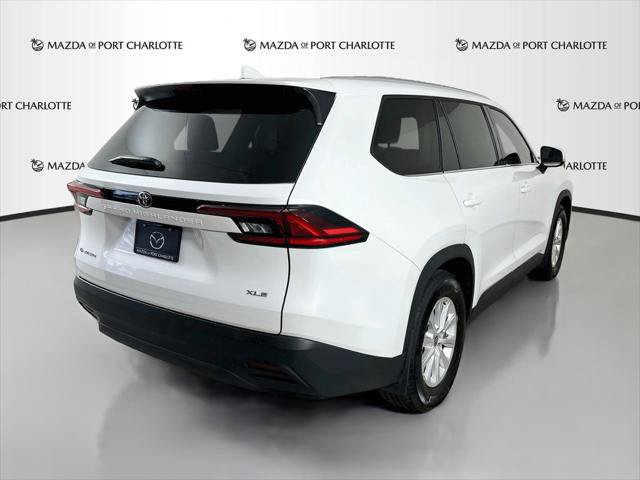 Used 2025 Toyota Grand Highlander AWD Hybrid image 35