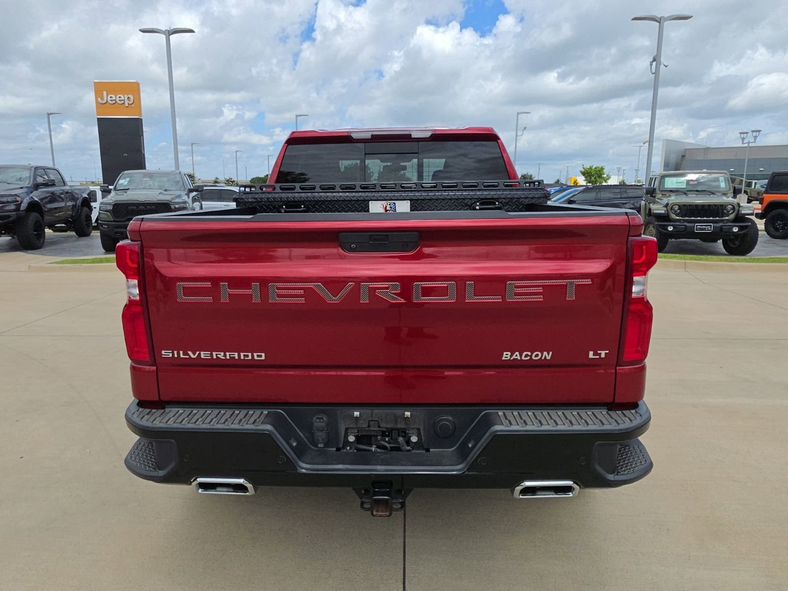 Used 2019 Chevrolet Silverado 1500 LT Trail Boss AWD/4WD image 4