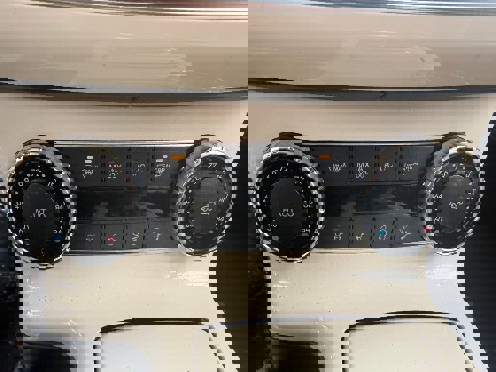 Used 2016 Mercedes-Benz G 63 AMG 4MATIC image 31