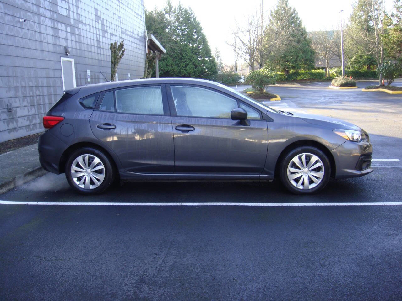 Used 2020 Subaru Impreza 2.0i image 5