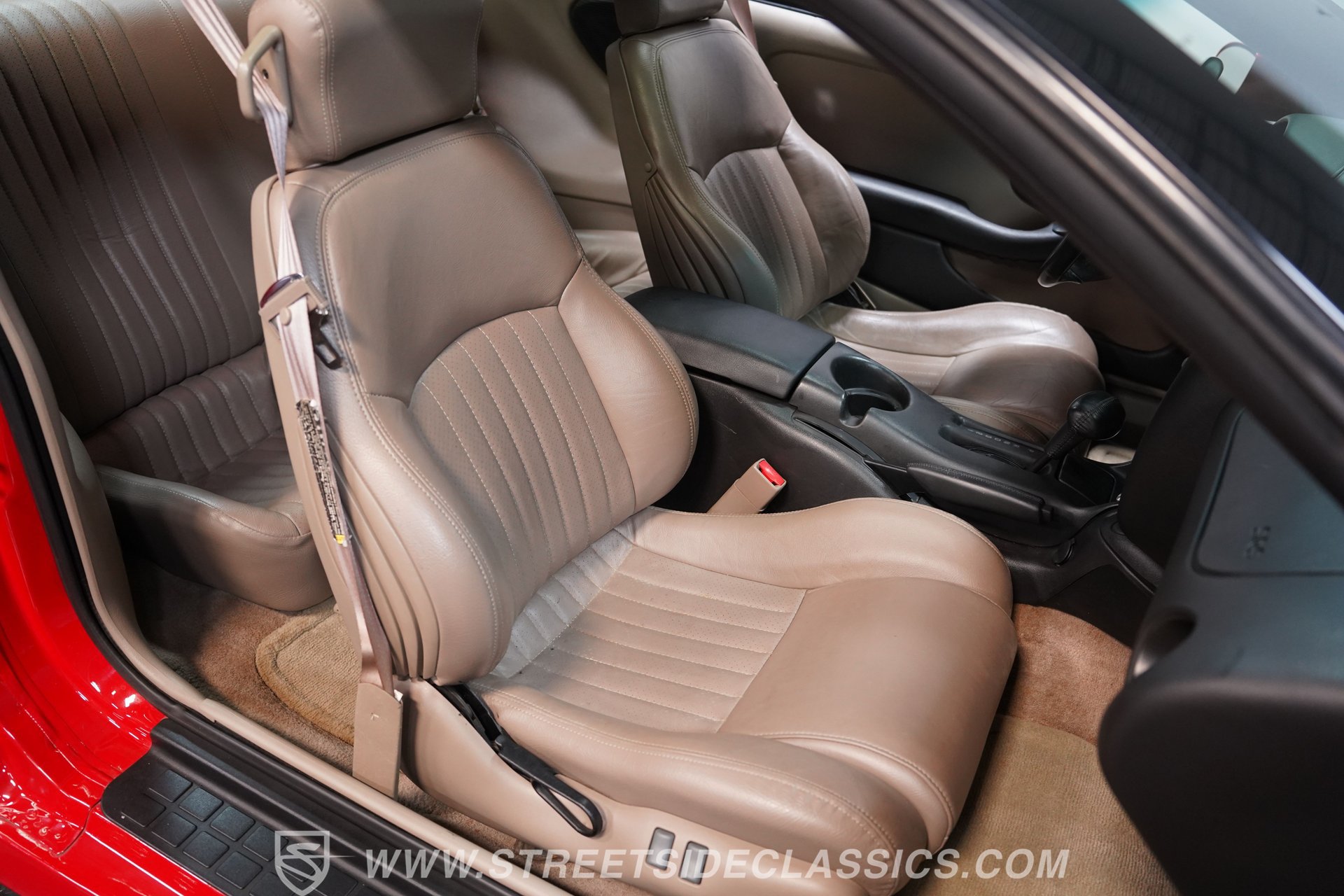 Used 2001 Pontiac Firebird Formula w/ Protection Group RWD image 36